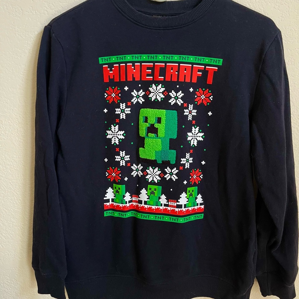 Kids XL Minecraft Black Sweater with Creeper Design
